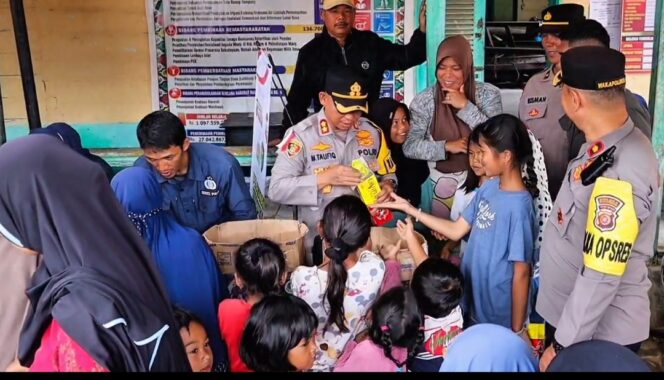 
					Polres Aceh Tengah Kembali Salurkan Bantuan Kemanusiaan dan Hadirkan Layanan Kesehatan untuk Warga Toweren