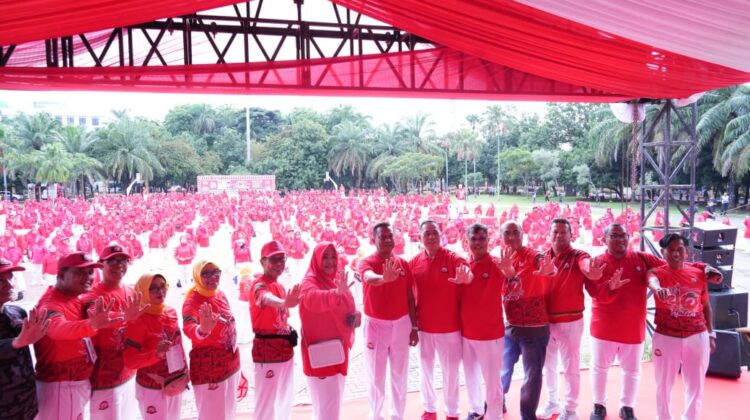 Puncak HATERI ke-40, Fahira Idris: Senam Tera Perekat Kebersamaan dan Pilar Industri Olahraga Sehat