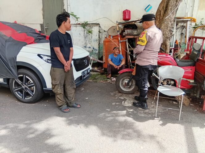 
					Polisi Hadir di Tengah Warga, Bhabinkamtibmas Duri Pulo Perkuat Keamanan Lingkungan