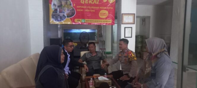 
					Bhabinkamtibmas Cikini Dampingi Persiapan Pembukaan Koperasi Merah Putih
