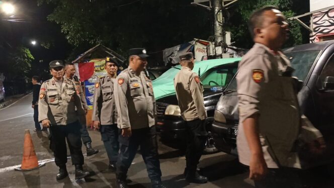 
					Patroli Jalan Kaki Jaga Jakarta Di Rw 02 Jalan Surabaya Ujung, Menteng Tetap Aman dan Kondusif