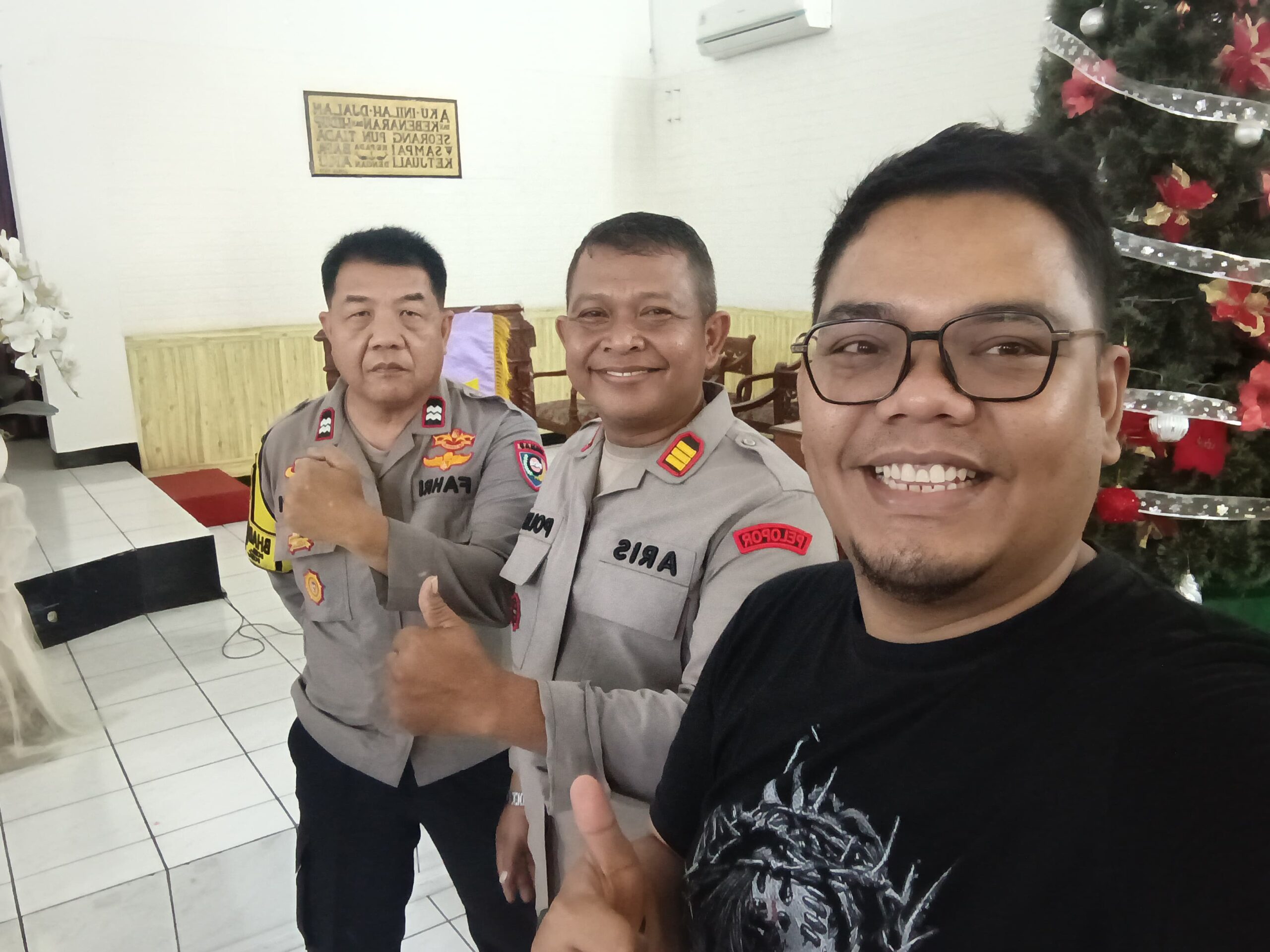 Wakapolsek Johar Baru Cek Kesiapan Gereja Maranata Jelang Perayaan Natal dan Tahun Baru