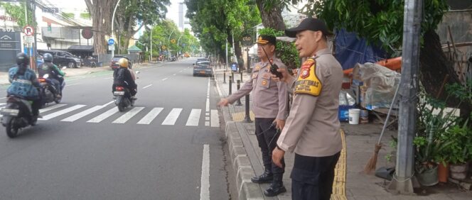 
					Wakapolsek Metro Menteng Pimpin Gatur Pagi, Lalin Cik Di Tiro Terkendali