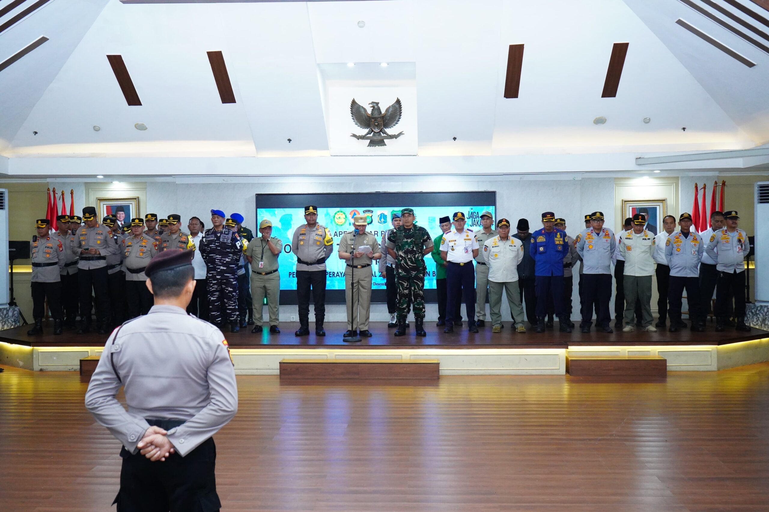 Dandim 0502/JU Hadiri Apel Gelar Pasukan Kesiapan Ops Lilin Jaya 2025 di Jakarta Utara
