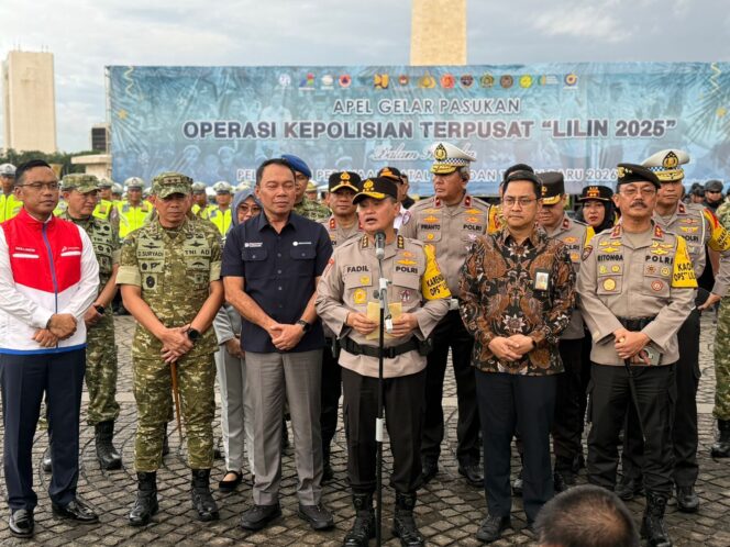 
					Polri Gelar Operasi Lilin 2025, AstamaOps Tegaskan Kehadiran Negara Jamin Keamanan Natal dan Tahun Baru