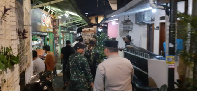 
					Patroli Jalan Kaki Tiga Pilar Jaga Jakarta, Menteng Sukabumi Rw 03 Tetap Aman dan Kondusif