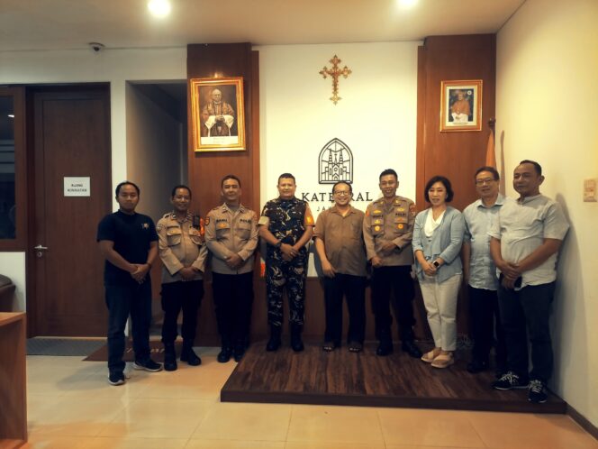
					Rakor Pengamanan Natal 2025 di Gereja Katedral” Dimatangkan