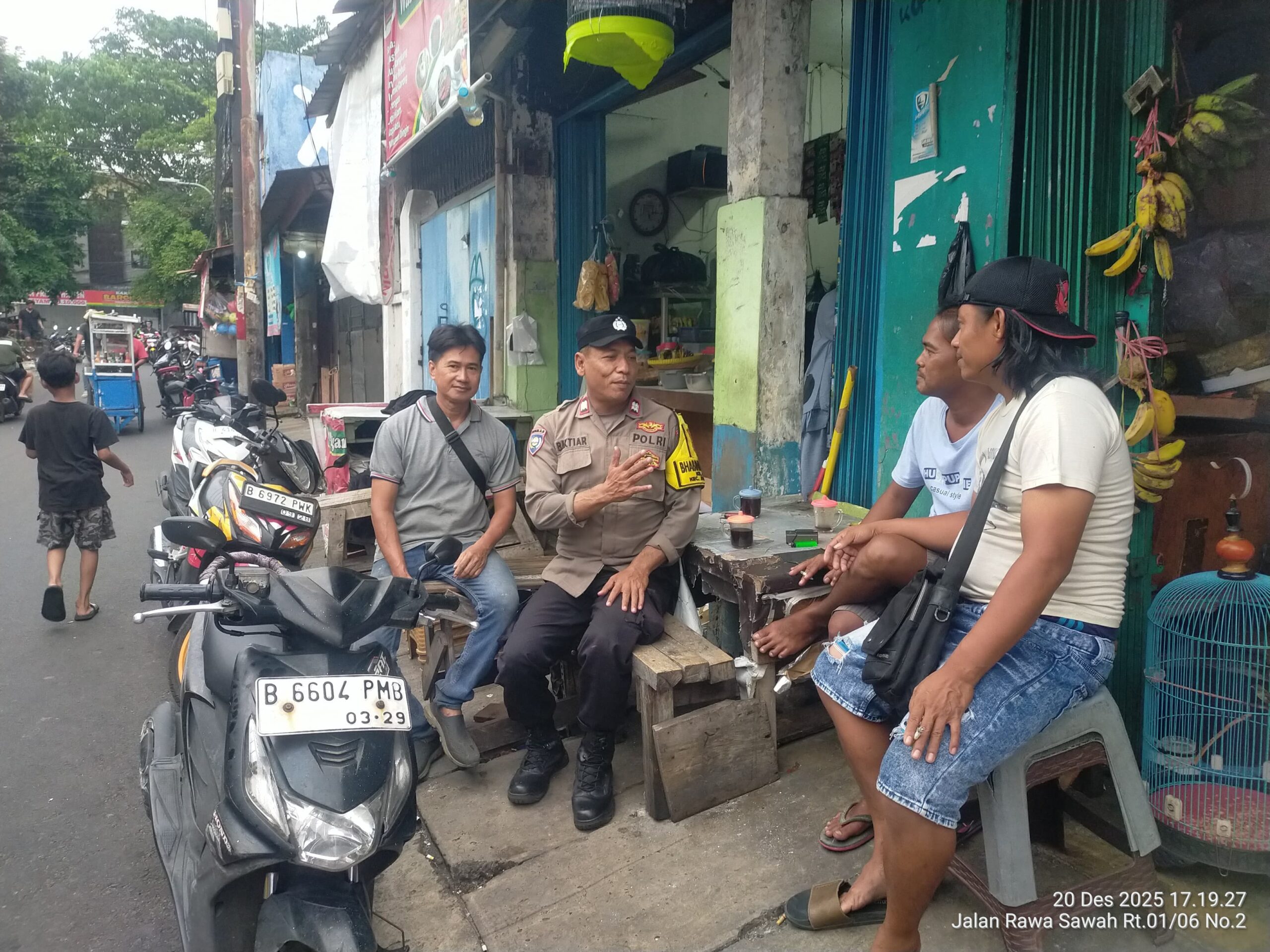 Sambang Wilayah di Galur, Polisi Ajak Warga Jaga Kamtibmas Jelang Nataru 2026