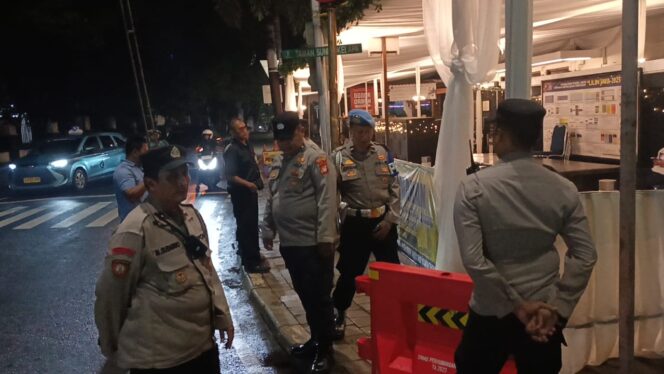 
					Patroli Tiga Pilar Menteng Siaga Nataru di Pospam Gereja Paulus Aman Terkendali