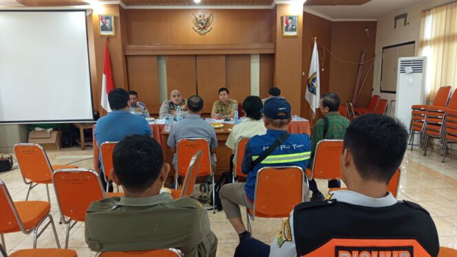 
					Rapat Koordinasi Lintas Sektoral Bahas Pengamanan Natal dan Tahun Baru di Kampung Bali