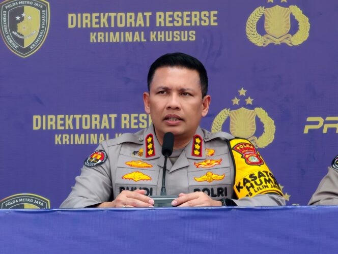 
					Polda Metro Jaya Kerahkan Unit Jibom dan K9, Pastikan Keamanan Ibadah Natal 2025