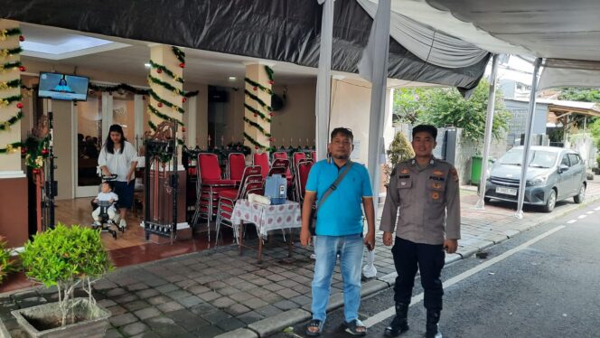 
					Ibadah Natal Penuh Khidmat, Polsek Senen Laksanakan Pengamanan di GPIB Eben Haezer
