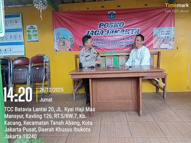 
					Situasi Kondusif, Bhabinkamtibmas Kebon Kacang Tingkatkan Sinergi dengan FKDM