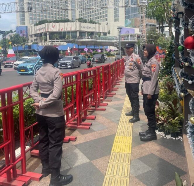 
					Patroli Bersama Bintara Remaja, Polsek Menteng Perkuat Pengamanan Nataru