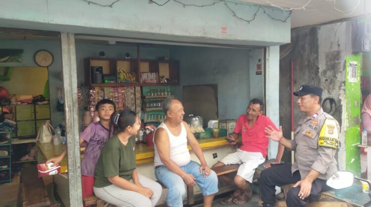 Polisi Sambangi Warga Galur, Perkuat Deteksi Dini Kamtibmas Jelang Tahun Baru