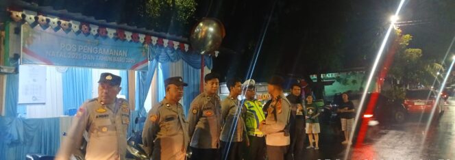 
					Pelayanan Malam Rangkaian Nataru, Polsek Johar Baru Gelar Apel Personel Pospam Kota Paris