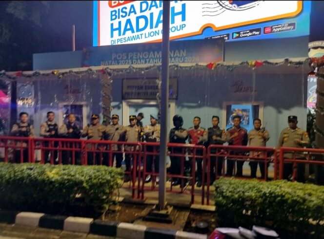
					Patroli Nataru Tiga Pilar Menteng Fokus Amankan Pospam Bundaran HI Jelang Tahun Baru