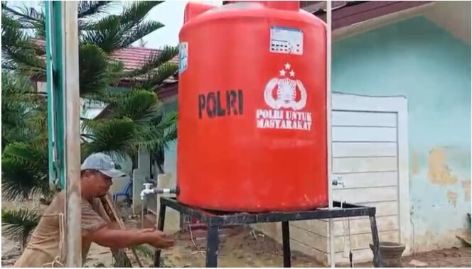
					Sumur Bor Polri Perkuat Layanan Kesehatan dan Kebutuhan Air Bersih Warga Aceh Tamiang