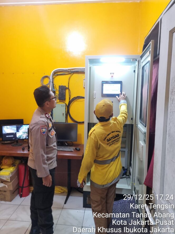 
					Enam Unit Pompa Berfungsi Baik, Polisi Pastikan Rumah Pompa Dukuh Atas Siap Operasi