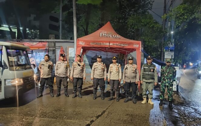 
					Jelang Tahun Baru, Patroli Tiga Pilar Menteng Perketat Perbatasan Kwitang–Kalipasir