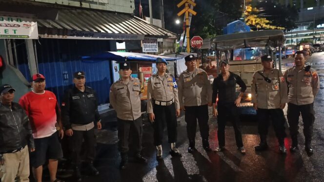 
					Patroli Cipkon Jaga Jakarta Intensifkan Pengamanan Perbatasan Menteng–Tenggulun