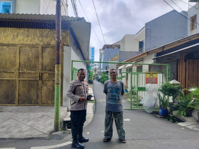 
					Bhabinkamtibmas Duri Pulo Perkuat Kedekatan Warga Lewat Sambang dan Patroli Kewilayahan