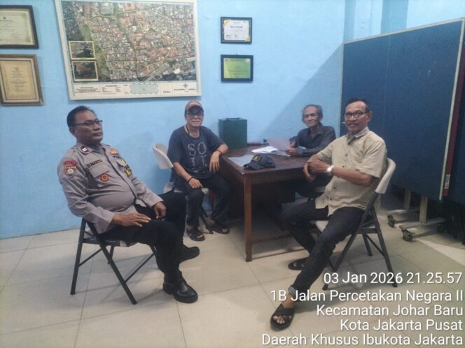 
					Dialog Malam di RW 06, Polisi dan Warga Perkuat Sinergi Jaga Kondusivitas Johar Baru