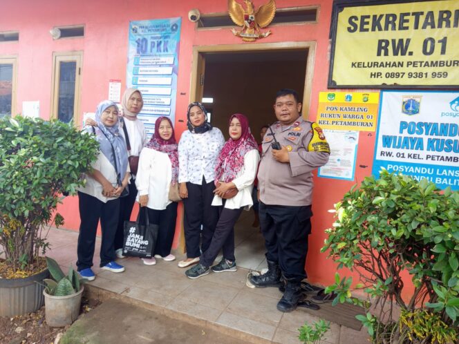 
					Sambangi Kader PKK RW 01, Bhabinkamtibmas Petamburan Tekankan Pentingnya Pengawasan Anak dan Kamtibmas