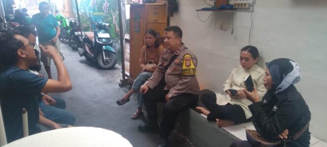 
					Polri Dekat dan Melayani, Patroli Sambang Perkuat Kamtibmas Harapan Mulia