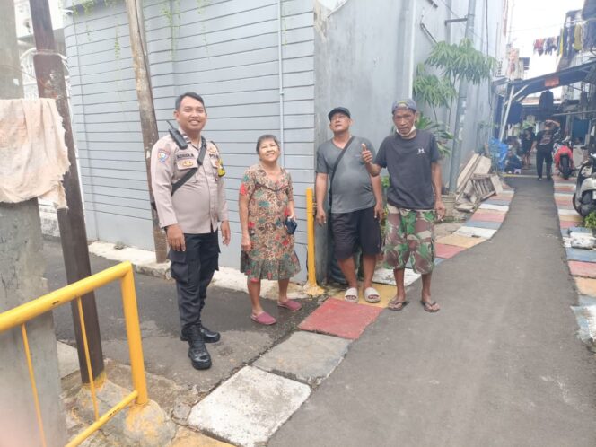 
					Bhabinkamtibmas Sambangi Warga Gunung Sahari Utara, Perkuat Deteksi Dini Kamtibmas