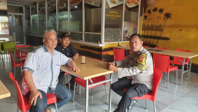 
					Himbauan Bhabinkamtibmas Kepada Pedagang Kuliner Pasar Baru” Cegah Guankamtibmas