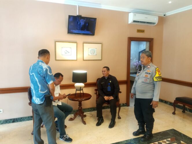 
					Bhabinkamtibmas Sambangi Apartemen, Perkuat Sinergi Cegah Gangguan Kamtibmas