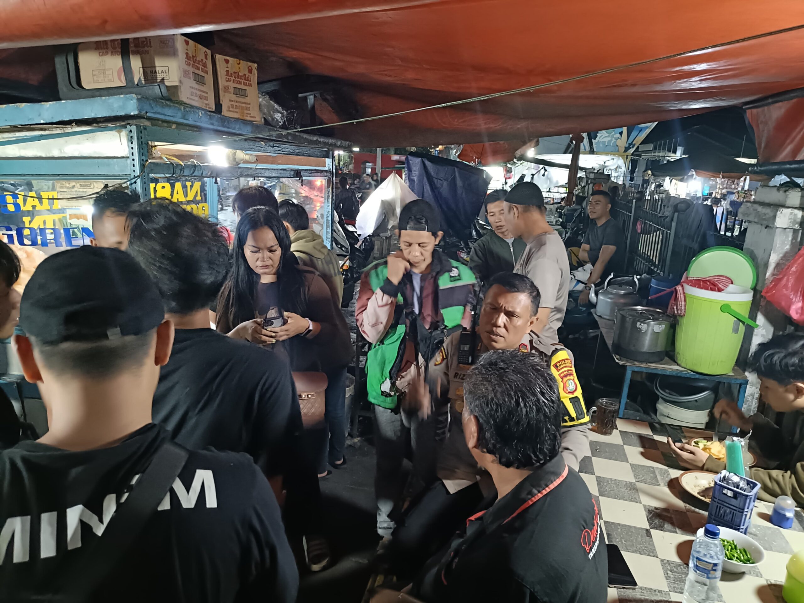 Mediasi Laka Lantas di Mangga Dua Selatan, Polisi Fasilitasi Penyelesaian
