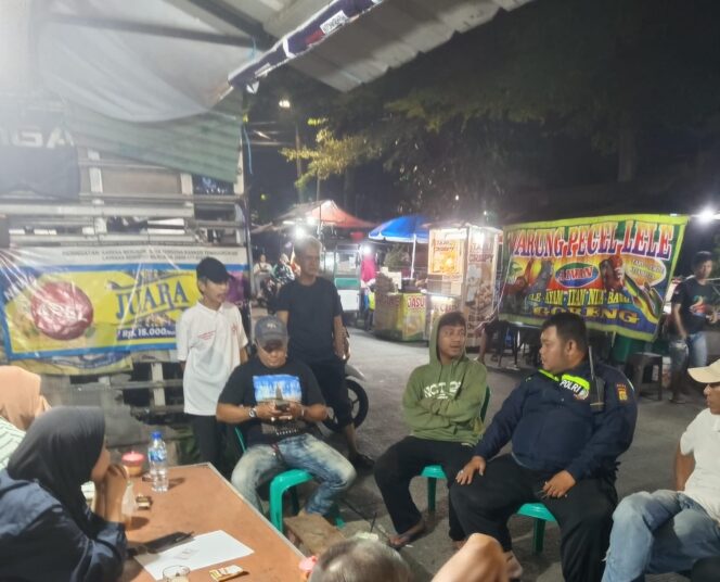 
					Perkuat Keamanan Lingkungan, Bhabinkamtibmas Petamburan Aktifkan Siskamling RW 1