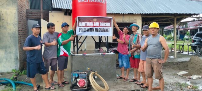 
					Polri Bangun Puluhan Sumur Bor, Warga Padang Pariaman Mulai Nikmati Air Bersih Pascabencana