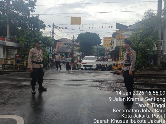 
					Sore Selesai Aktivitas Warga Terjaga, Polisi Amankan Arus Lalu Lintas di Tujuh Titik Rawan