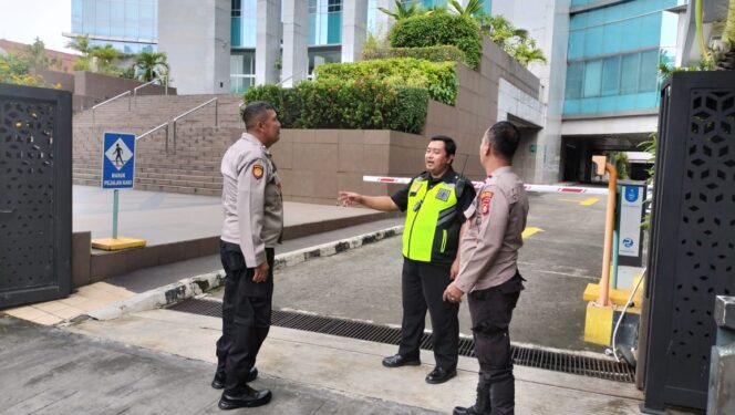 
					Patroli Mobile Objek Vital, Polsek Senen Antisipasi Kejahatan Jalanan dan Gangguan Kamtibmas