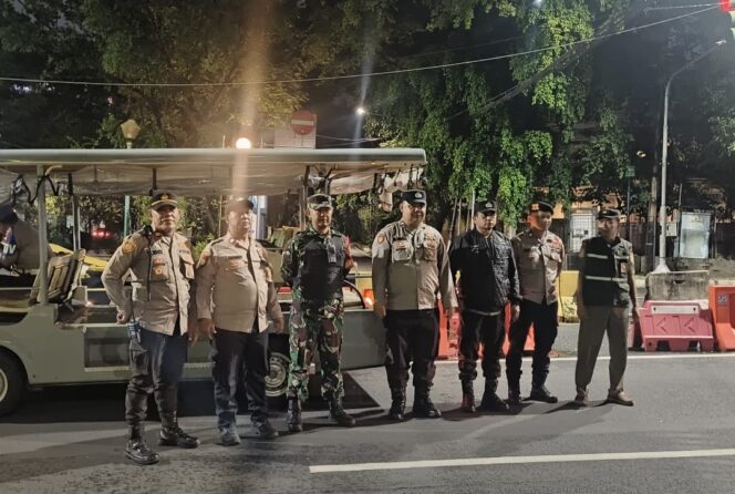 
					Tiga Pilar Menteng Perkuat Patroli Malam di Jalan Teuku Umar