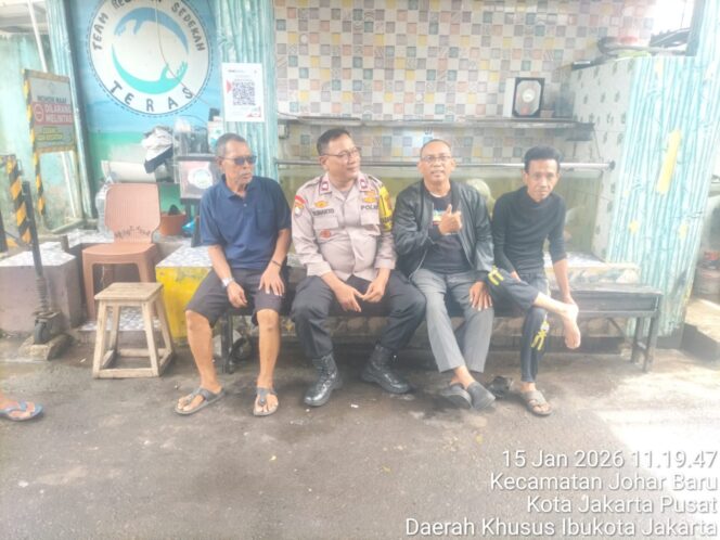 
					Perkuat Cooling System, Polisi Sambangi Warga RW 11 Johar Baru
