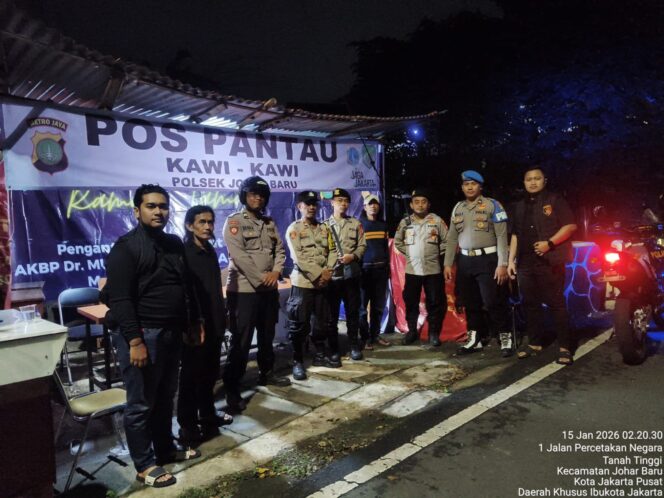 
					Dini Hari, Polisi Sisir Titik Rawan Johar Baru untuk Jaga Kondusivitas Wilayah