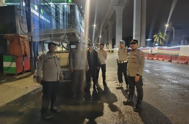 
					Cegah Tawuran Warga, Tiga Pilar Menteng Perketat Patroli Perbatasan Manggarai–Tambak Ujung