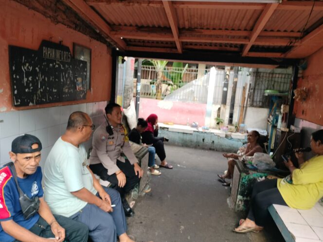 
					Polri Mengayomi dan Melayani, Sambang Dialogis Pererat Kedekatan dengan Warga