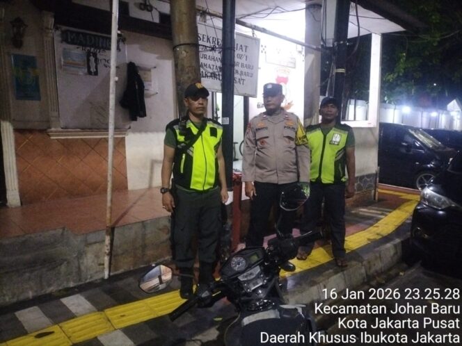 
					Sambangi Pos Kamling RW 07 Johar Baru, Polisi Perkuat Deteksi Dini Gangguan Kamtibmas