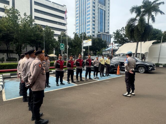 
					Rencana Unjuk rasa Mahasiswa di Kantor OJK, Polisi Siagakan 15 Personel Jaga Kondusivitas