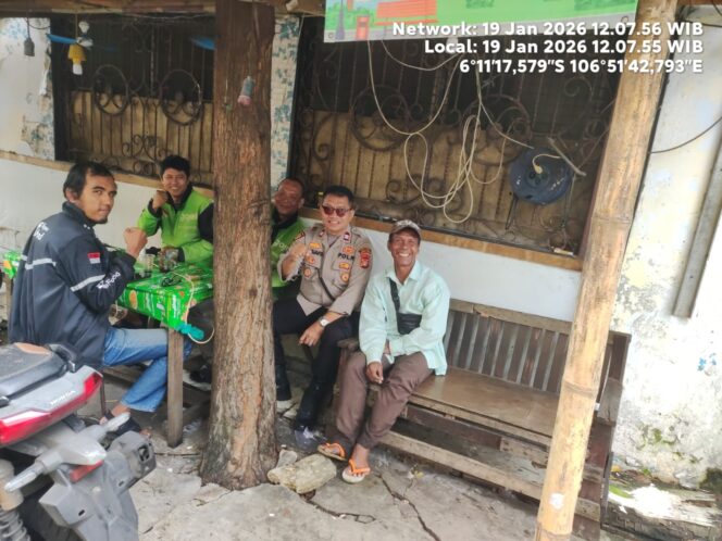 
					Kapolsubsektor Kayu Awet Sambang Dialogis Warga Johar Baru, Perkuat Kamtibmas Siang Hari