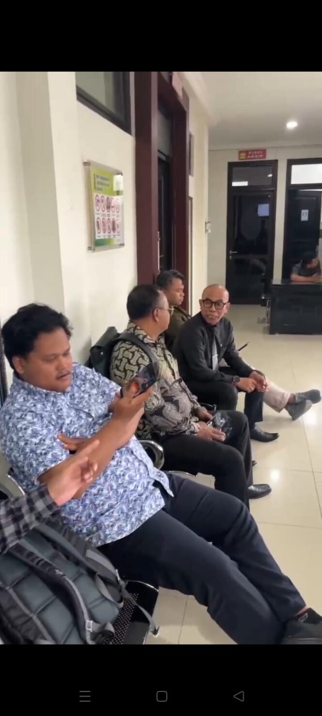 
					Sukabumi: Prapradilan Penghentian Penyidikan Diadili, Advokat Klaim Ada Bukti Permulaan yang Cukup