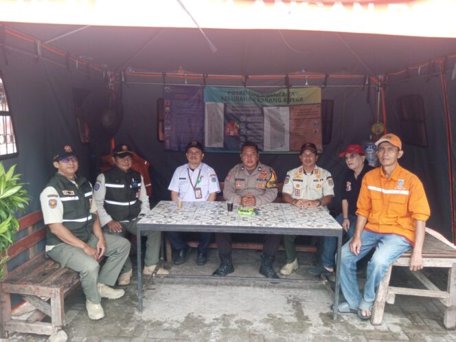 
					Tiga Pilar Dan Warga Karang Anyar Siaga Hadapi Potensi Bencana Musim Hujan