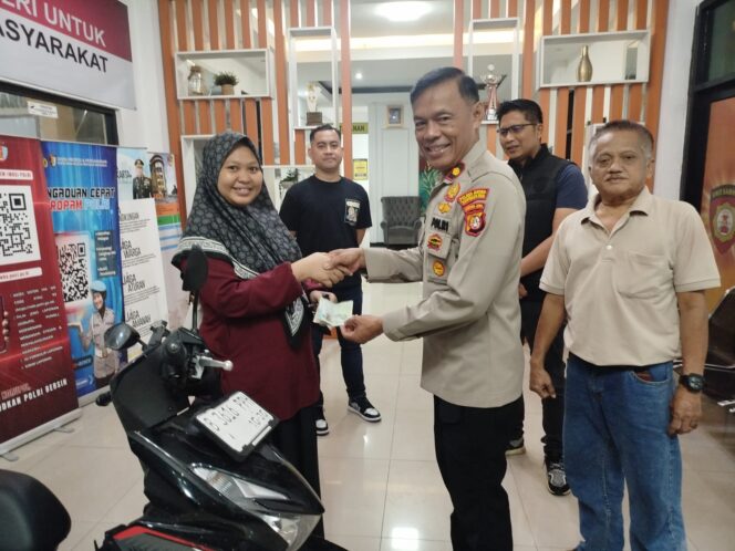
					Kurang 24 Jam, Reskrim Polsek Johar Baru Berhasil Temukan Motor Hilang