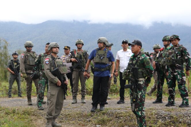 
					Satgas Ops Damai Cartenz-2026 Tinjau Kesiapsiagaan Personel di Pegunungan Bintang