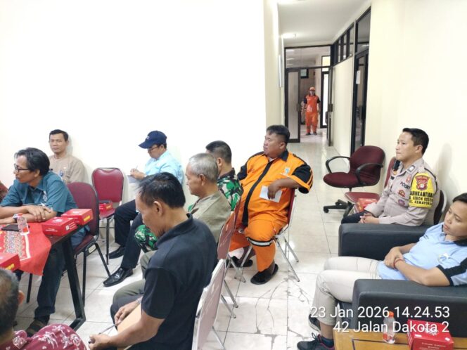 
					Polri Bersinergi dengan Tiga Pilar, Dukung Penataan Kawasan Unggulan di Kebon Kosong